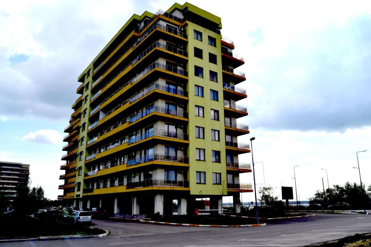 Summerland Sea & Lake Mamaia Exterior photo